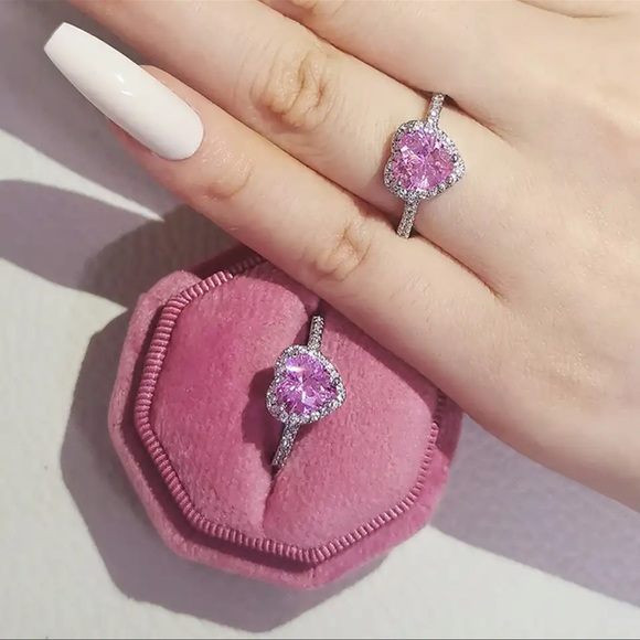 NEW  Sterling Silver Diamond Wedding Engagement Party Ring - Picture 3 of 7